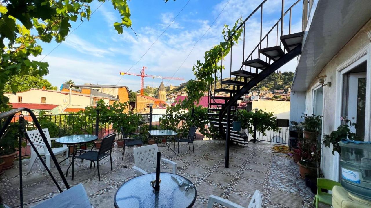 Hotel Lika Tbilisi Exteriör bild
