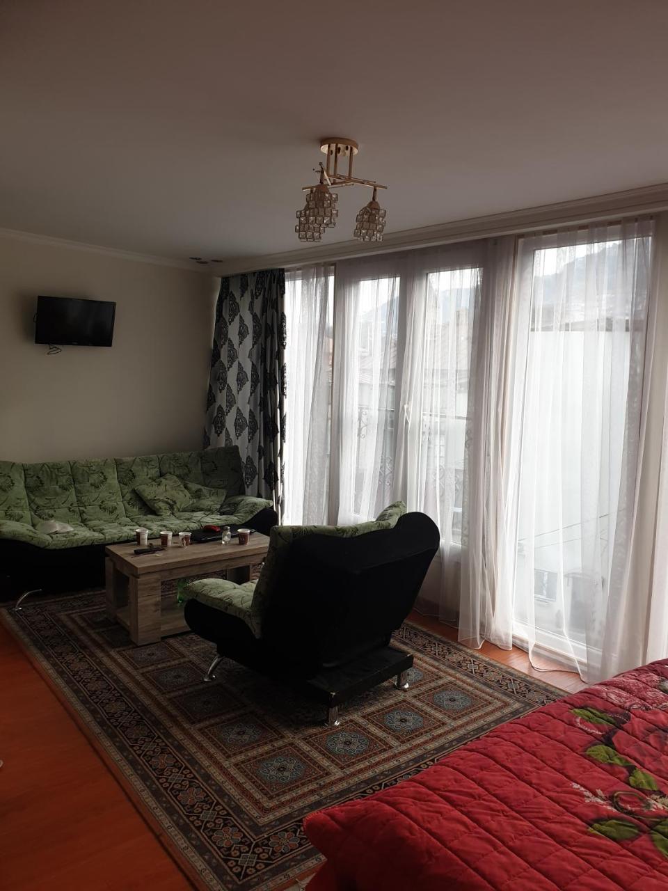 Hotel Lika Tbilisi Exteriör bild