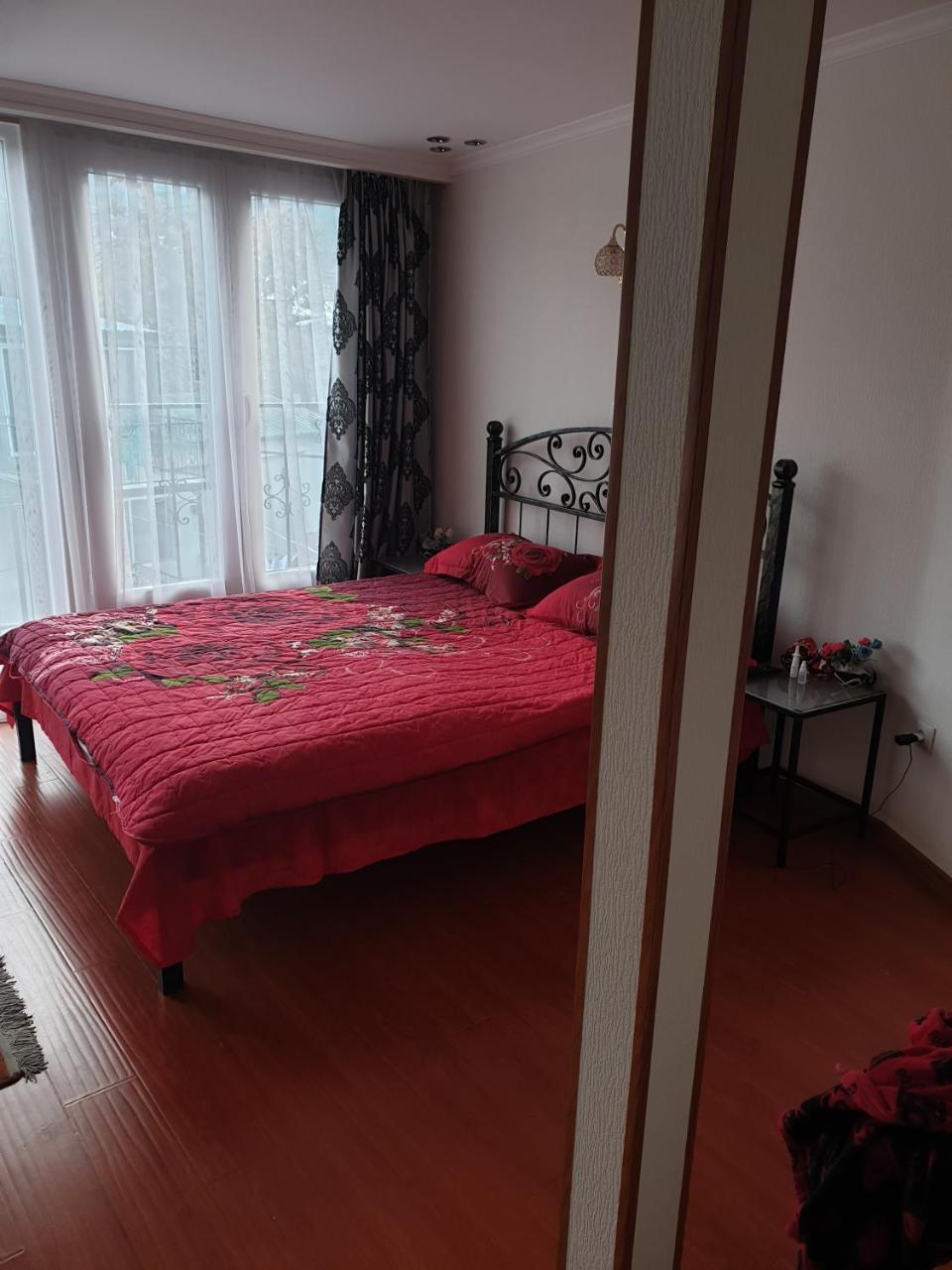 Hotel Lika Tbilisi Exteriör bild